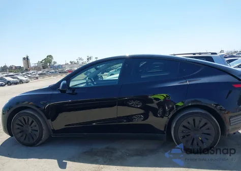 2023 Tesla Model Y Awd/Long Range Dual Motor All-Wheel Drive from USA, damaged, VIN 7SAYGDEE3PF886906